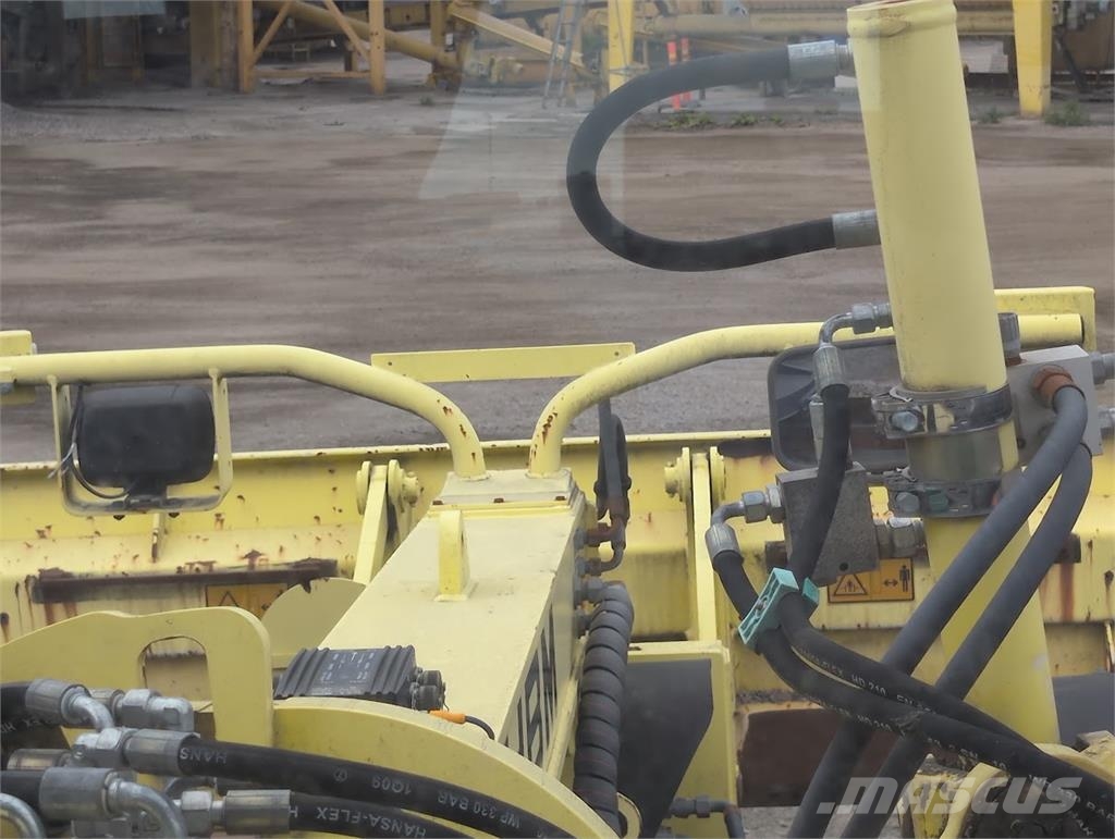 HBM-Nobas BG110TA-4 معدات تمهيد الطرق