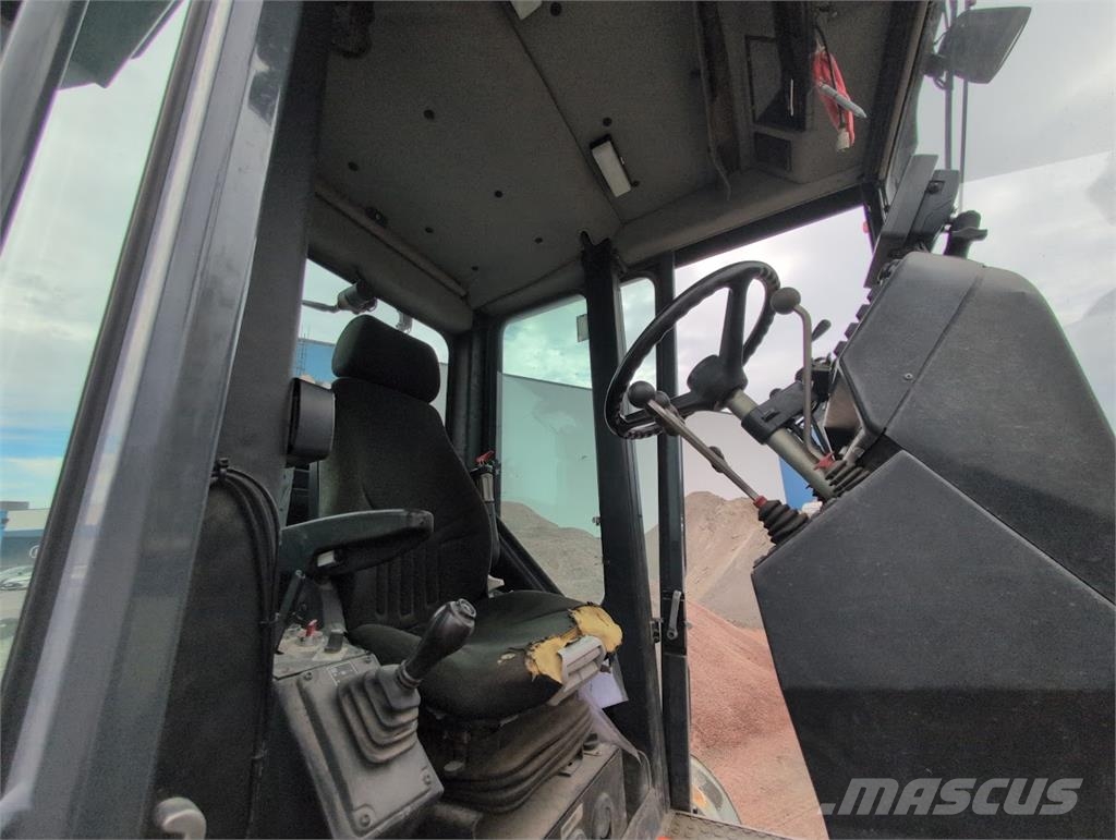 HBM-Nobas BG110TA-4 معدات تمهيد الطرق