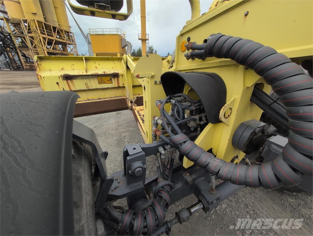 HBM-Nobas BG110TA-4 معدات تمهيد الطرق