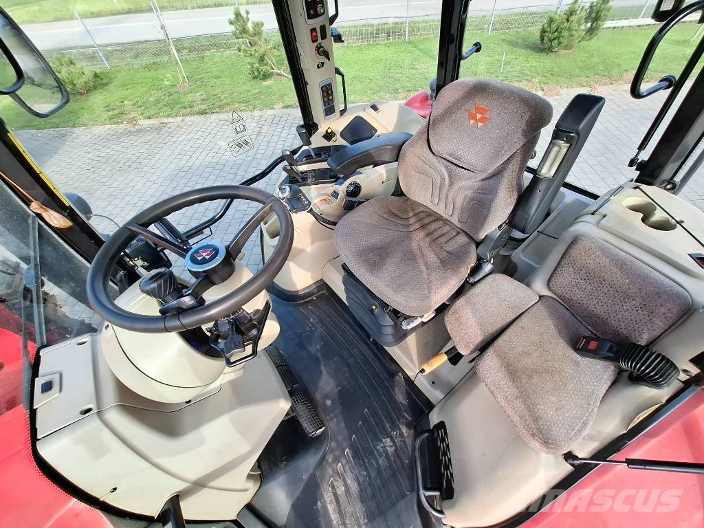 Massey Ferguson 5610 Трактори