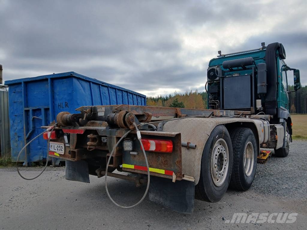 Mercedes-Benz Arocs 2542 aurapusk.,alaterä vl-laite EURO6 Tienhoitoautot