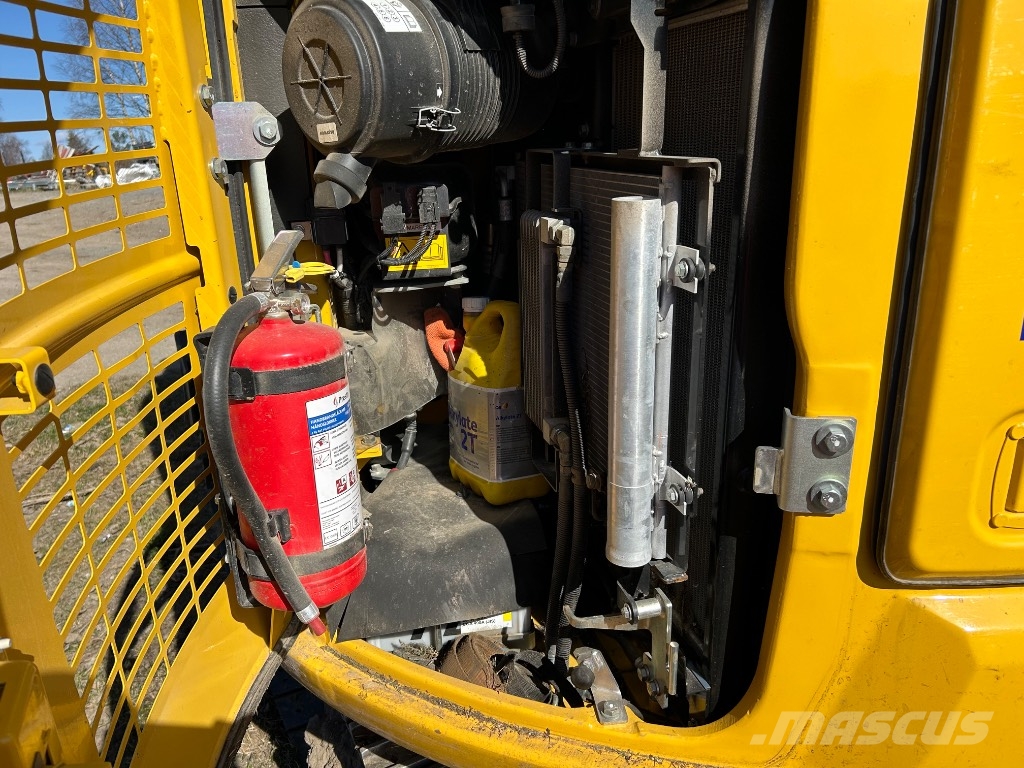 Komatsu PC 78US-11EO Midigrävmaskiner 7t - 12t