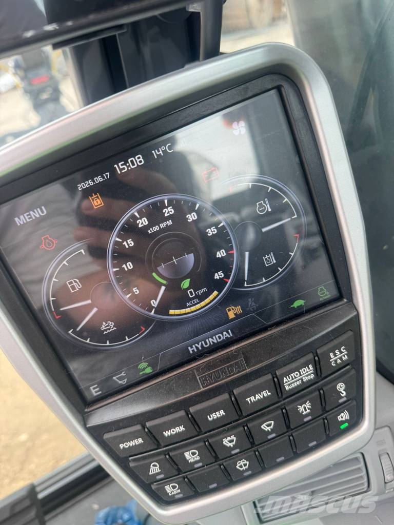 Hyundai HX 140 AL Excavadoras sobre orugas
