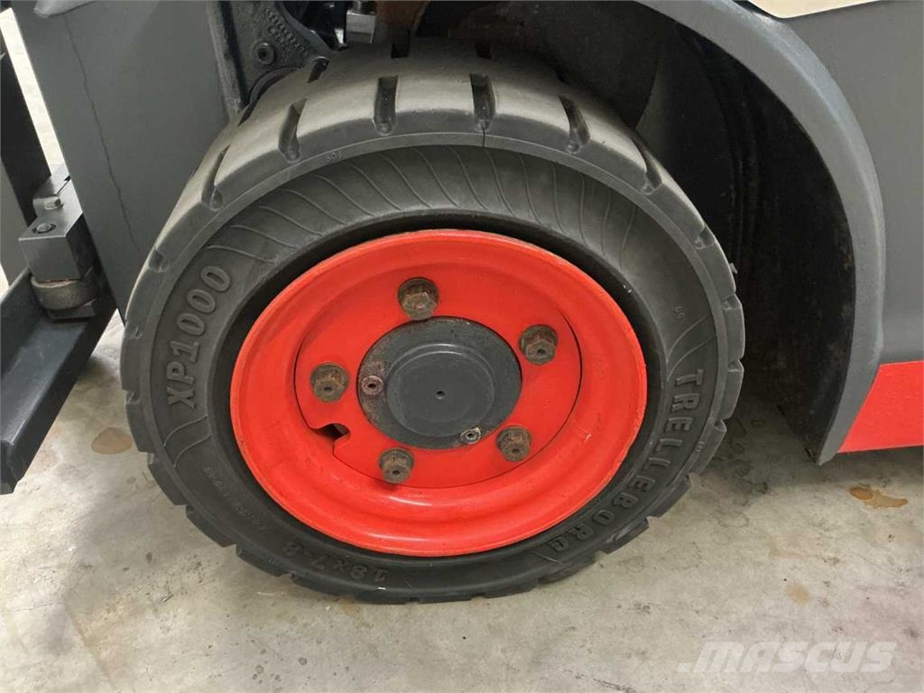 Linde E16P 电动叉车