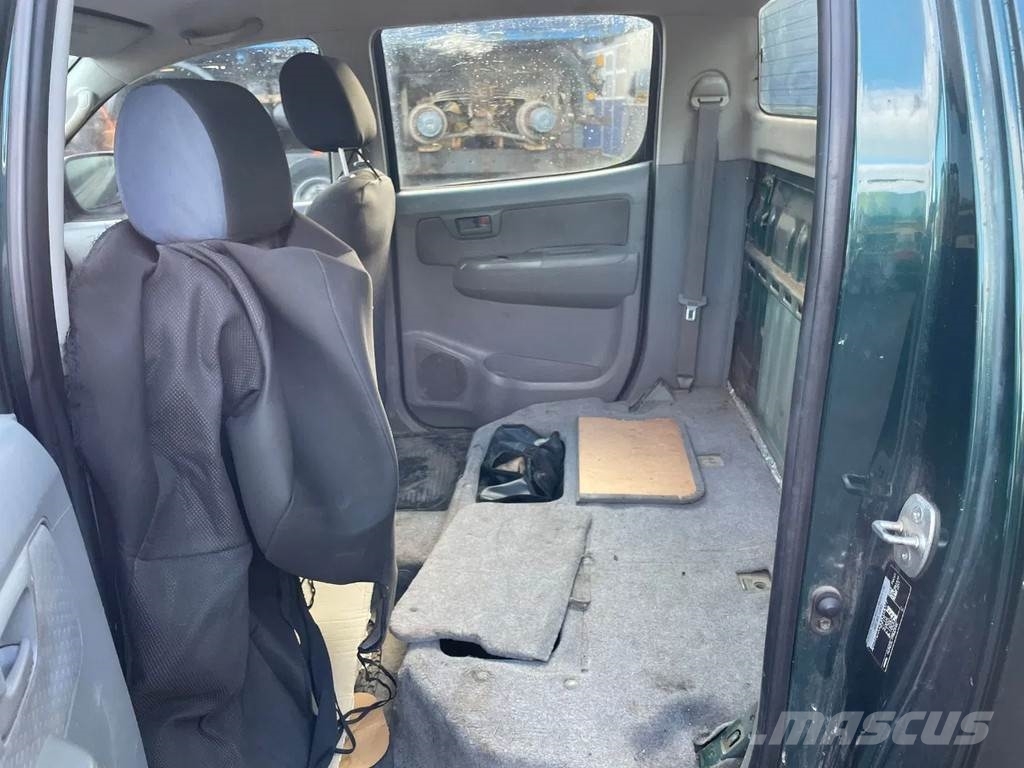 Toyota Hilux D-4D 4X4 DOUBLE CAB Airco Good Condition Carros