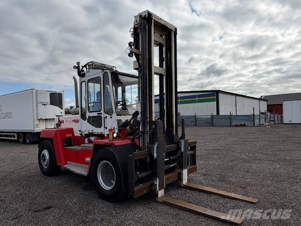 Svetruck 1260-32 شاحنات الديزل
