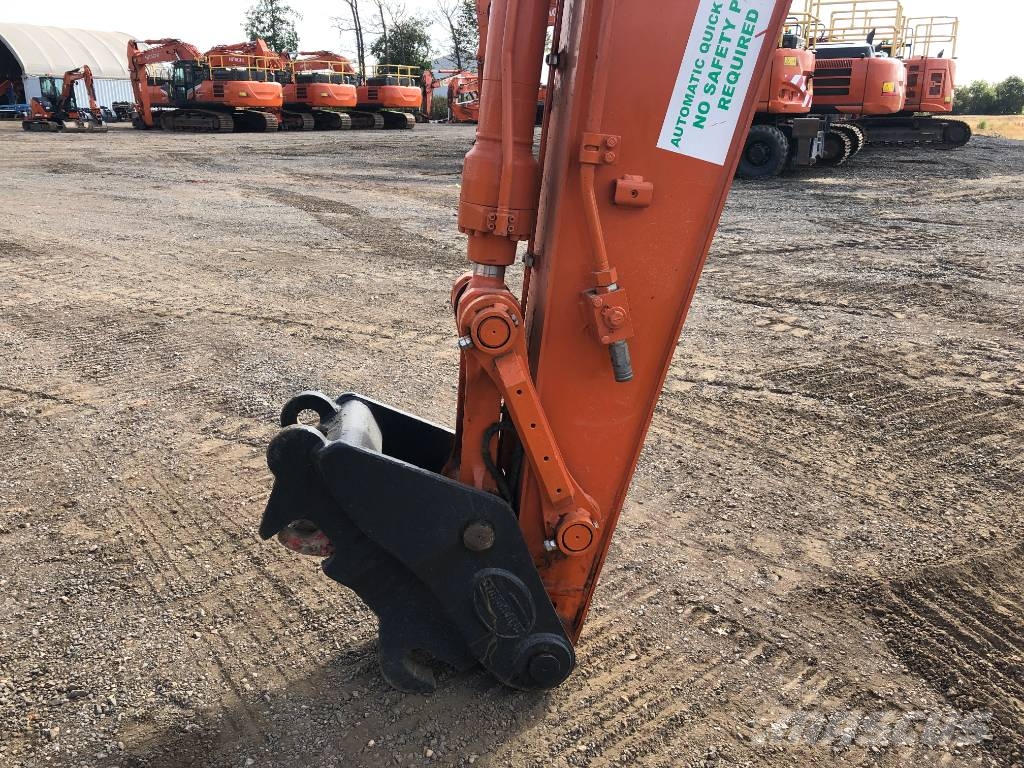 Hitachi ZX130LCN-7B Bandgrävare
