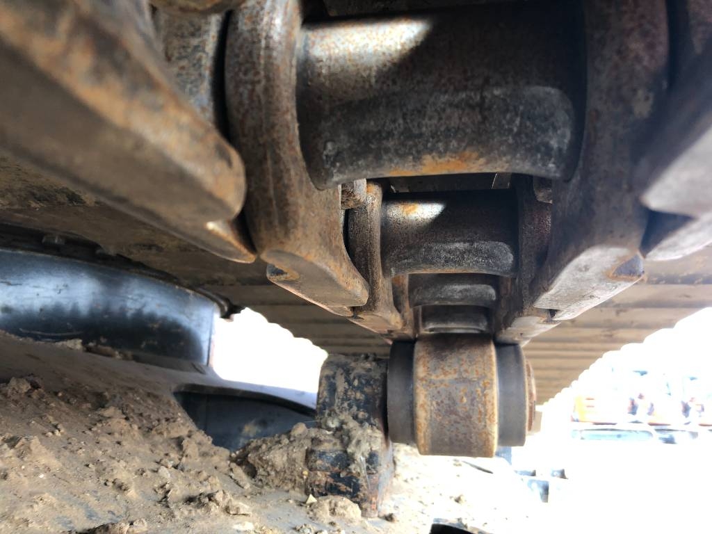 Hitachi ZX130LCN-7B Bandgrävare