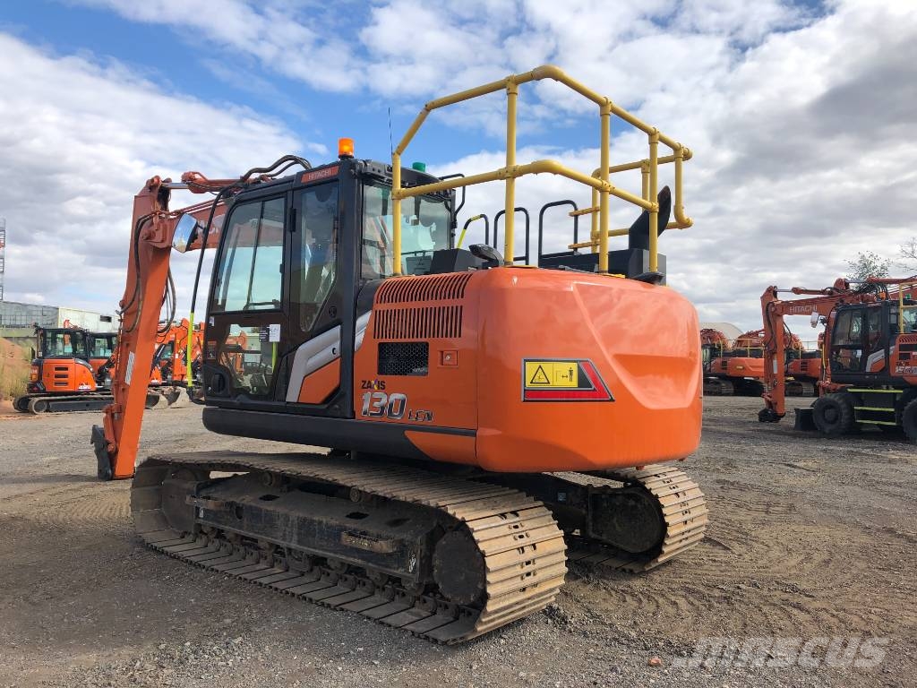 Hitachi ZX130LCN-7B Bandgrävare