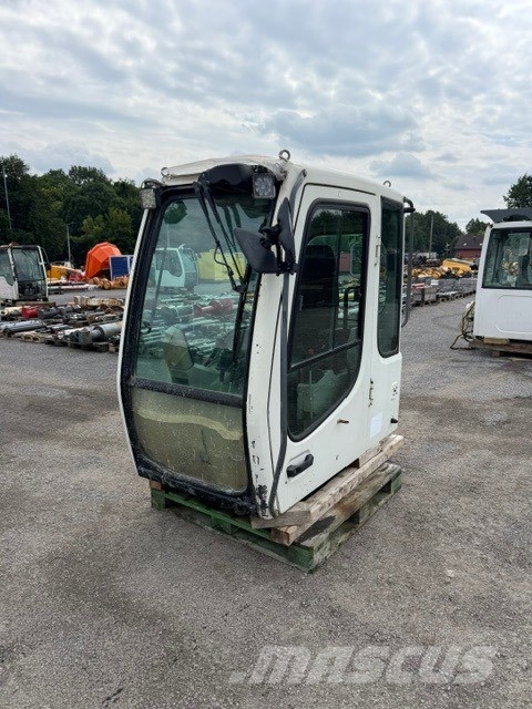 Liebherr R 906 USED CAB Cabine en interieur