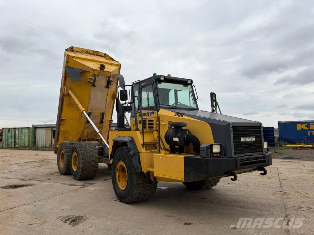 Komatsu HM 300-2 Kloubové dempry