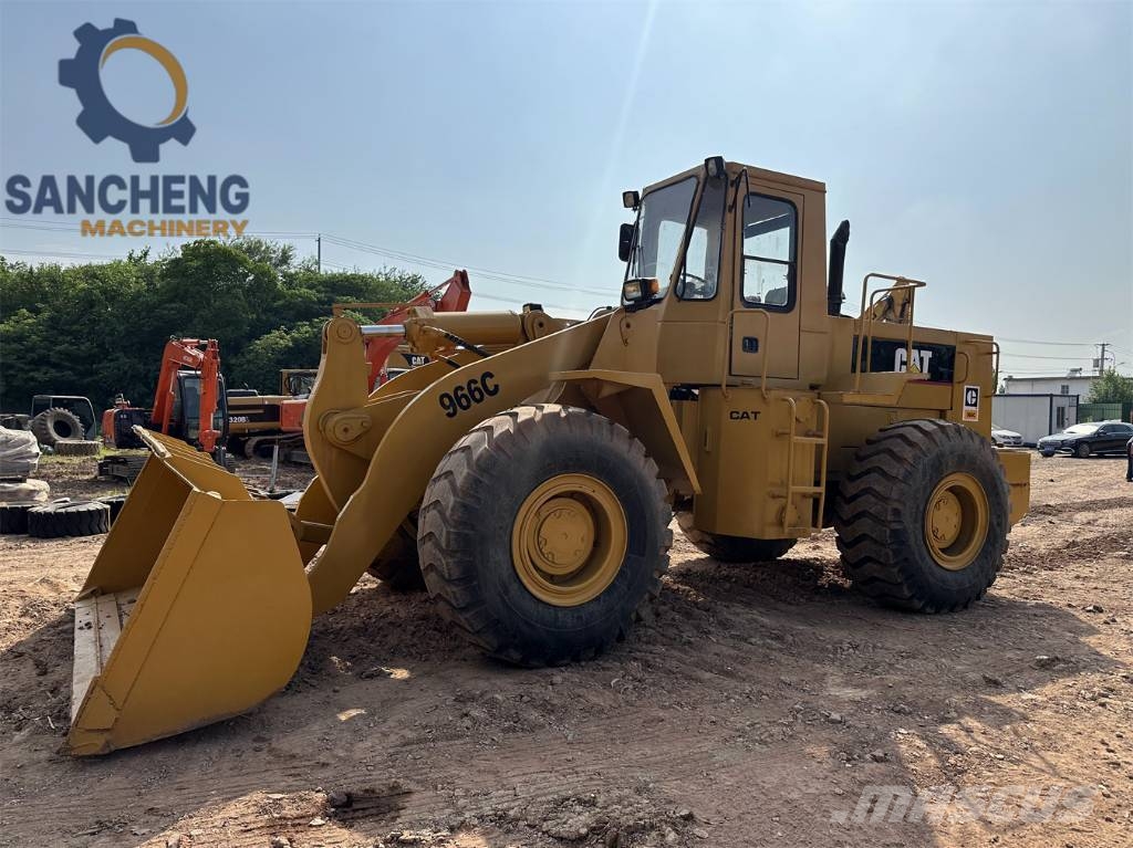 CAT 966C Incarcator pe pneuri