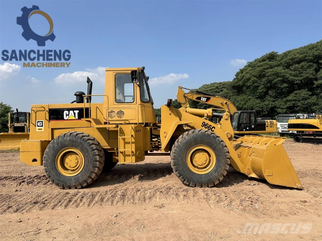CAT 966C Incarcator pe pneuri