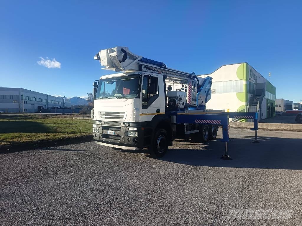 Oil & Steel EAGLE 35.26 anno 2004 Piattaforme autocarrate
