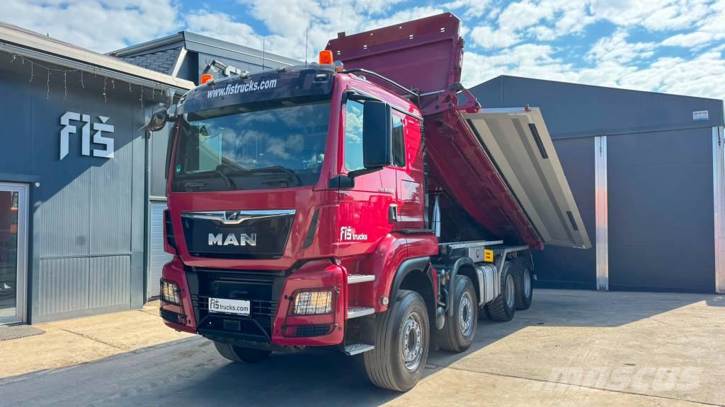 MAN TGA 35.500 8X4 SCHWARZMUELLER tipper - bordmatic Bañeras basculantes usadas