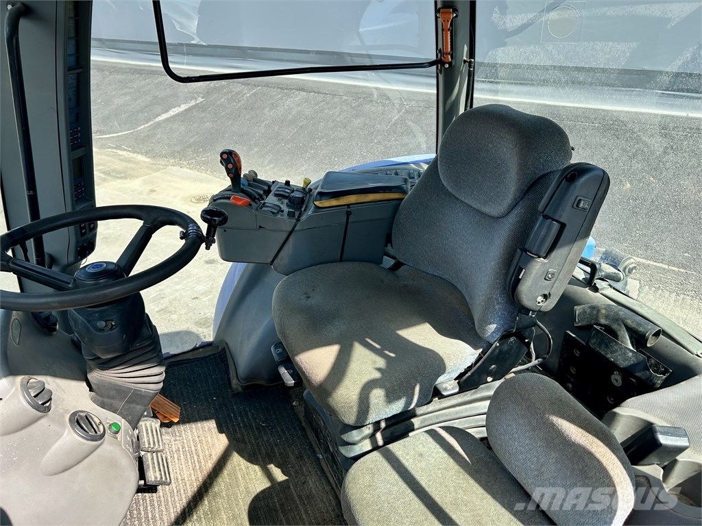 New Holland TG285 Traktorid