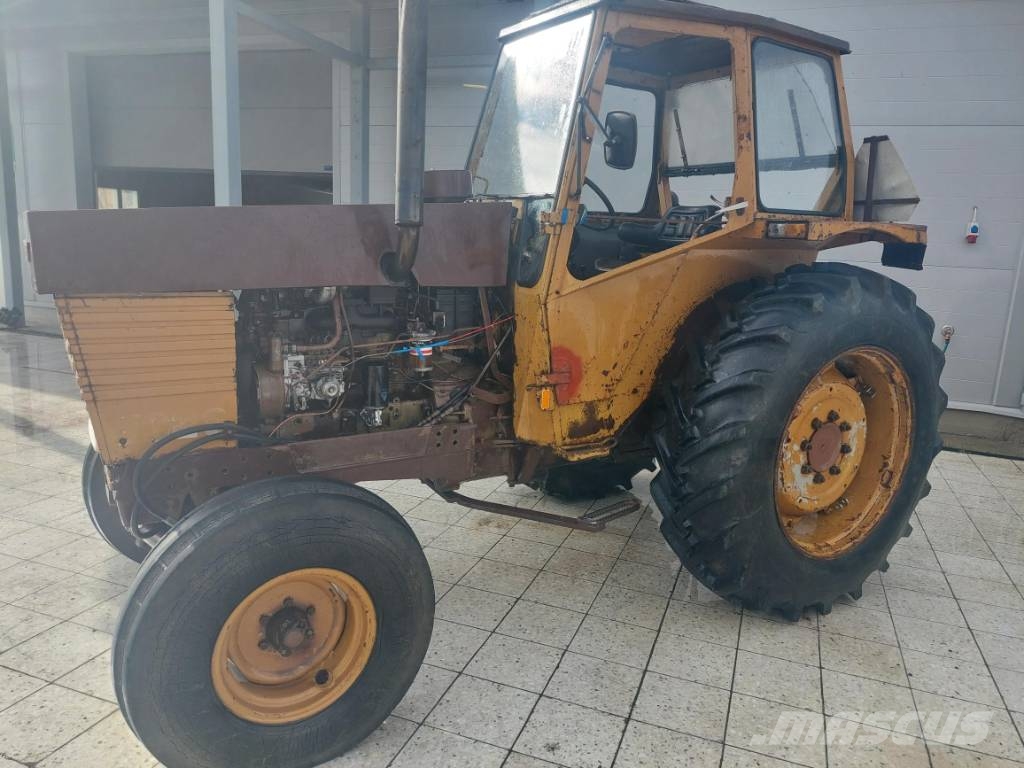 Valmet 702 S Traktorit