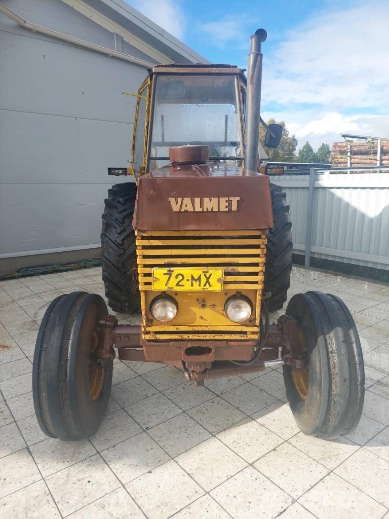Valmet 702 S Traktorit