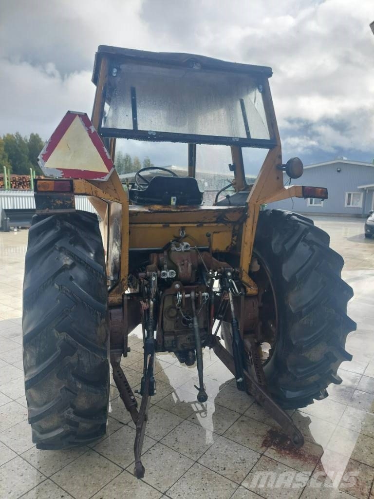 Valmet 702 S Traktorit