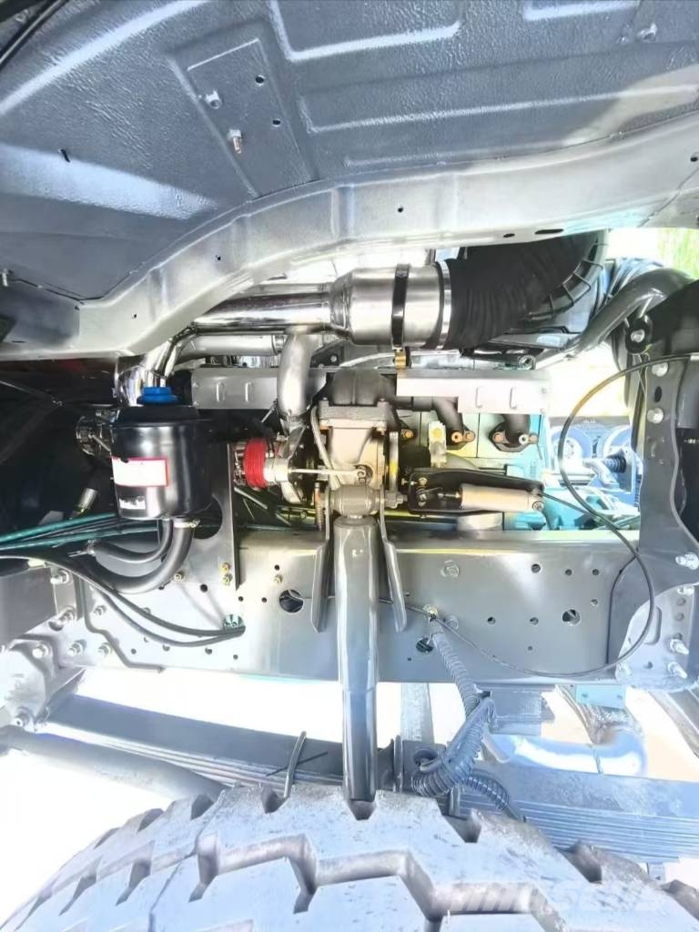 Howo 371 6x4 曳引機組件