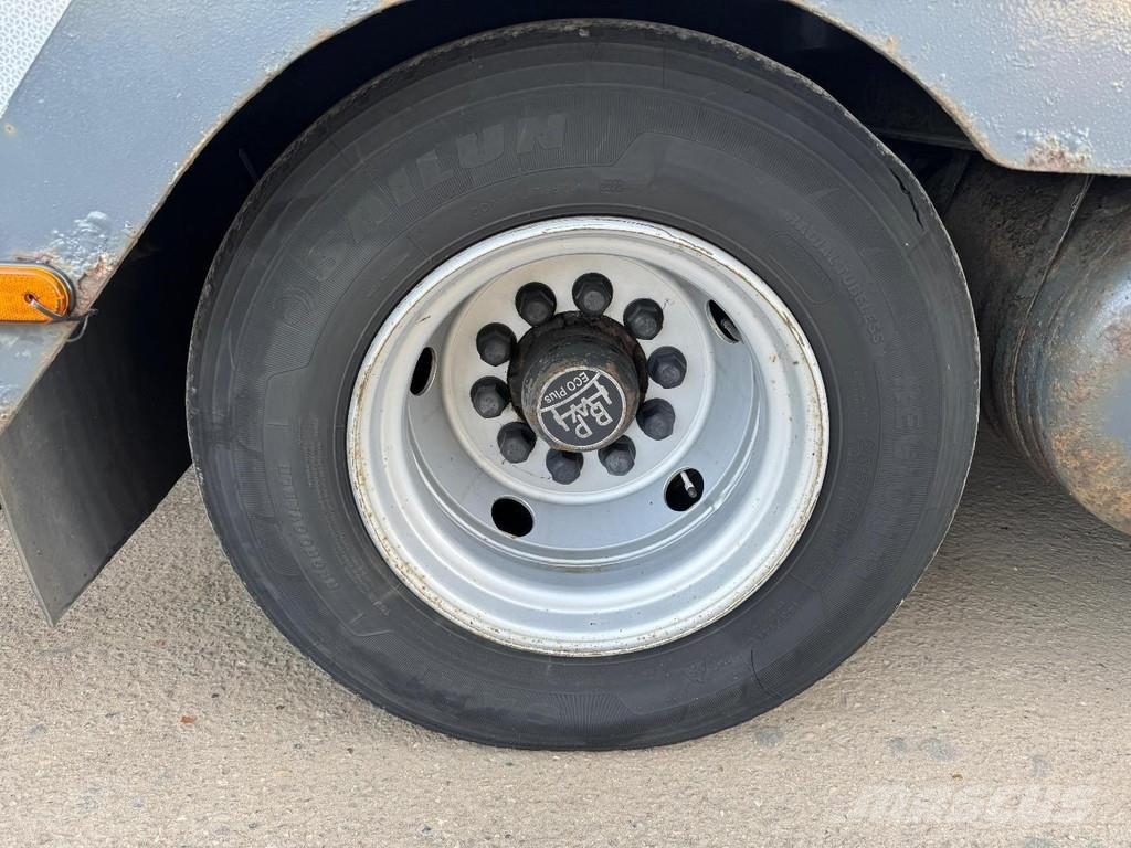 Vs-mont VSAT1103351 3 AXLE BPW TRUCKTRANSPORTER Semirimorchi per il trasporto di veicoli