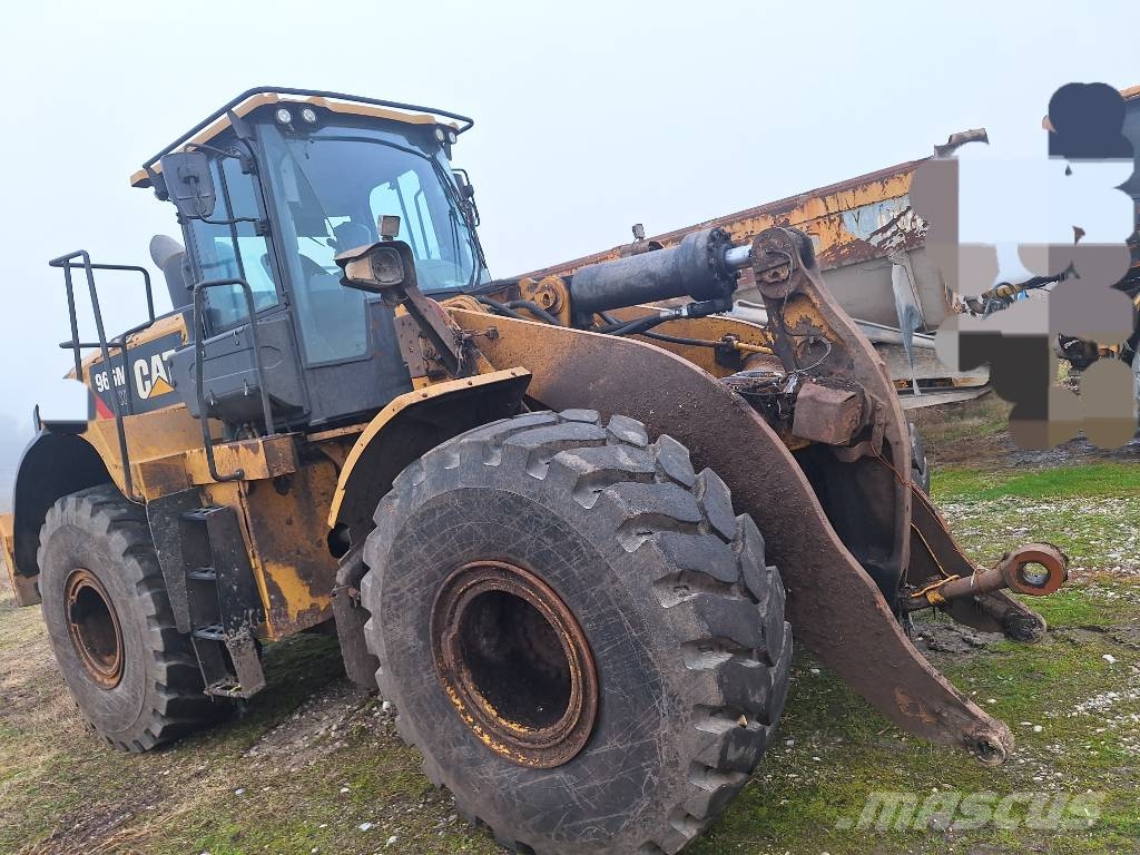 CAT 966MXE لوادر بعجل