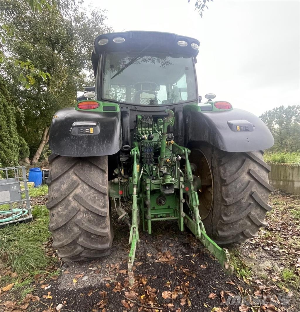 John Deere 6175 R Traktoren