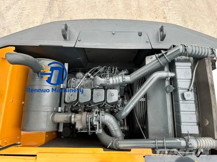 Hyundai 150W-9 Wheeled excavators