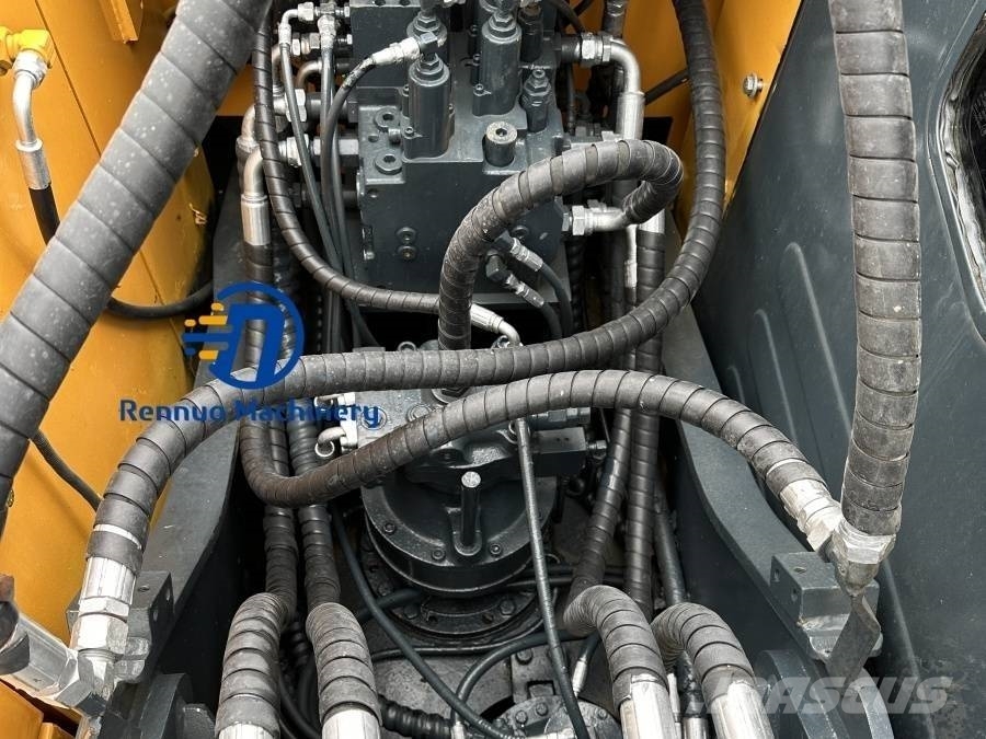 Hyundai 150W-9 Wheeled excavators