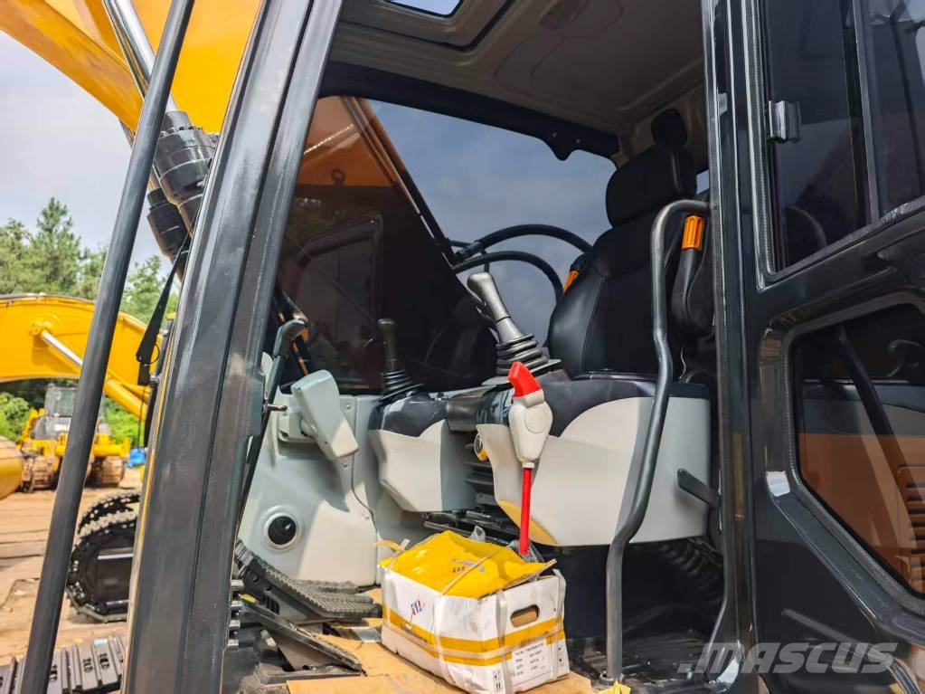 XCMG XE 215 DA Bagri goseničarji