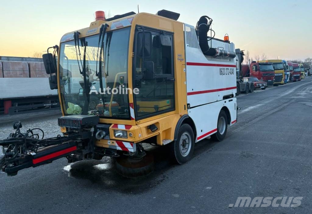 Schmidt Cleango 400 Úttakarító gépek