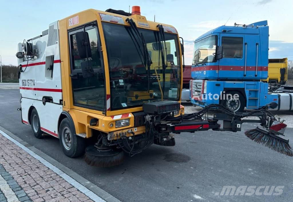 Schmidt Cleango 400 Úttakarító gépek