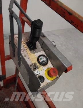 SkyJack SJ 12 Käärtõstukid