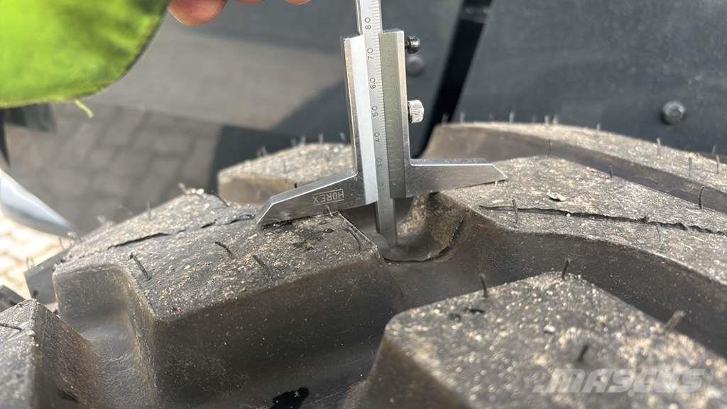 Deutz-Fahr Fixmaster 330 Opticut 14 محزمات مستديرة