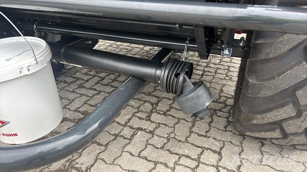 Deutz-Fahr Fixmaster 330 Opticut 14 محزمات مستديرة