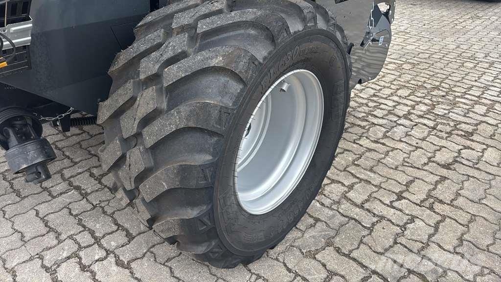 Deutz-Fahr Fixmaster 330 Opticut 14 محزمات مستديرة