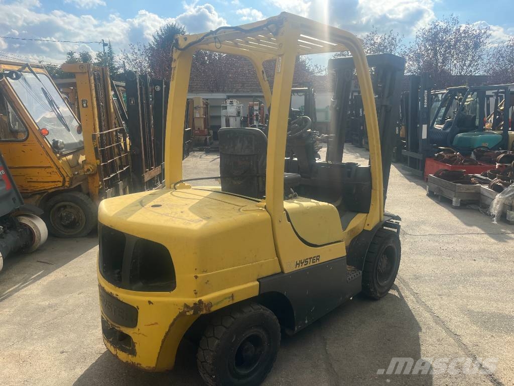 Hyster H30FT V-2648 INW شاحنات LPG