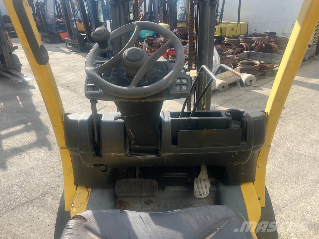 Hyster H30FT V-2648 INW شاحنات LPG