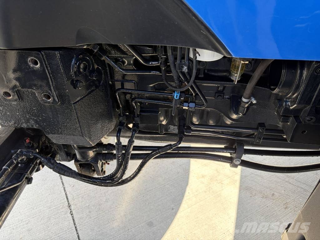 New Holland T6.145 EC Traktorok