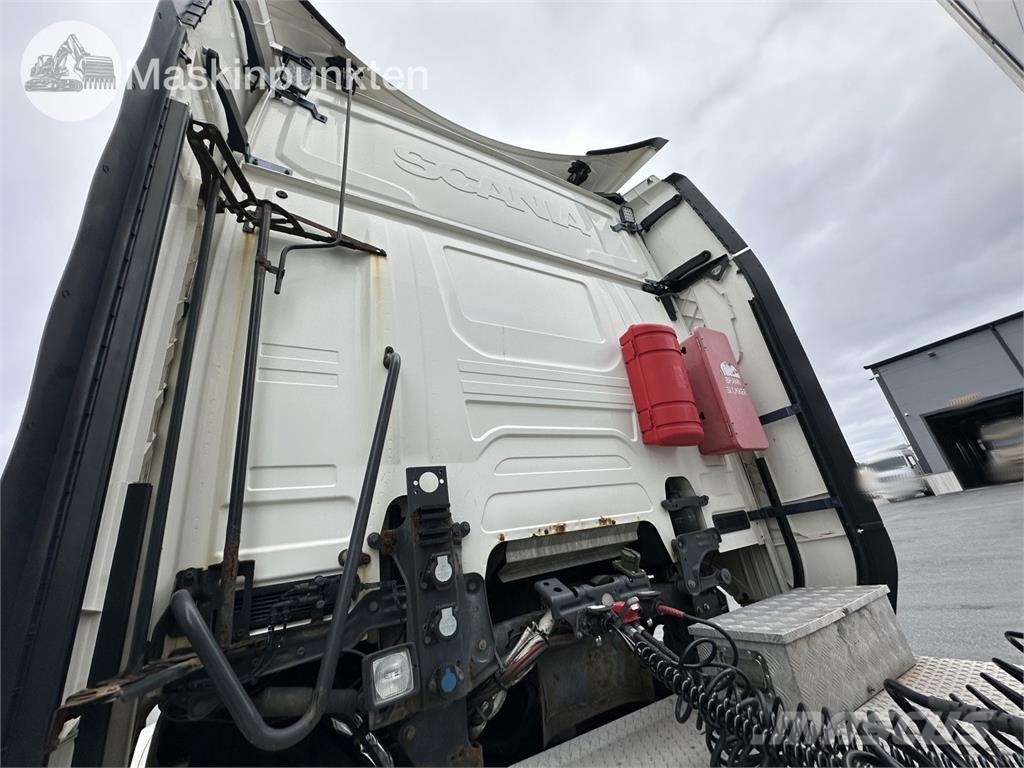 Scania R580A6X2NB Vlačilci