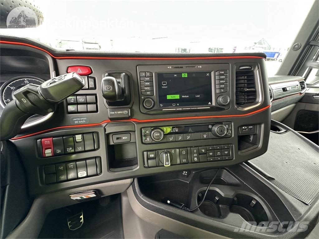 Scania R580A6X2NB Vlačilci
