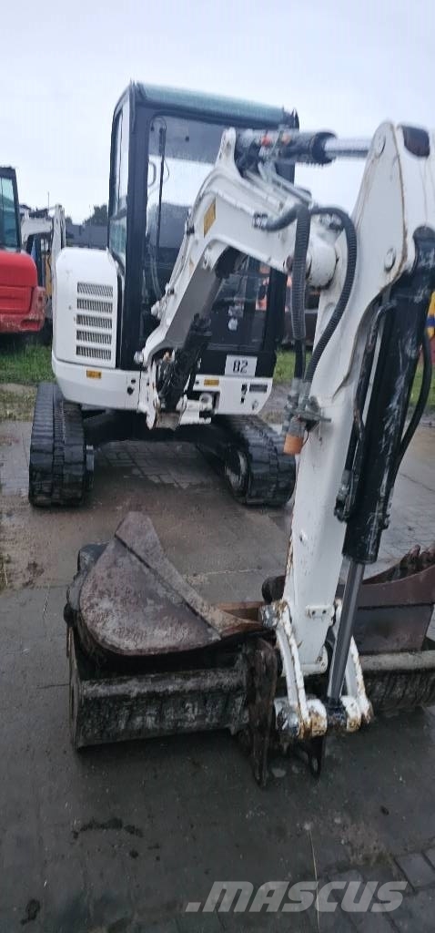 CAT 302.7 D CR Міні-екскаватори < 7т