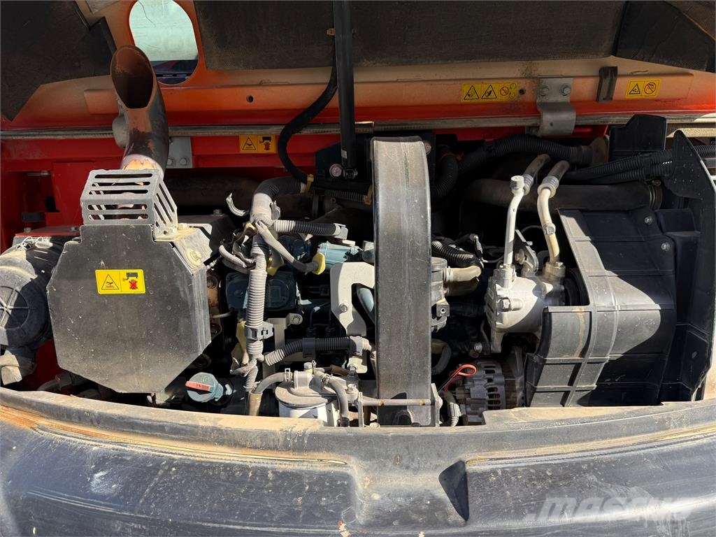 Kubota KX080-4 Lánctalpas kotrók