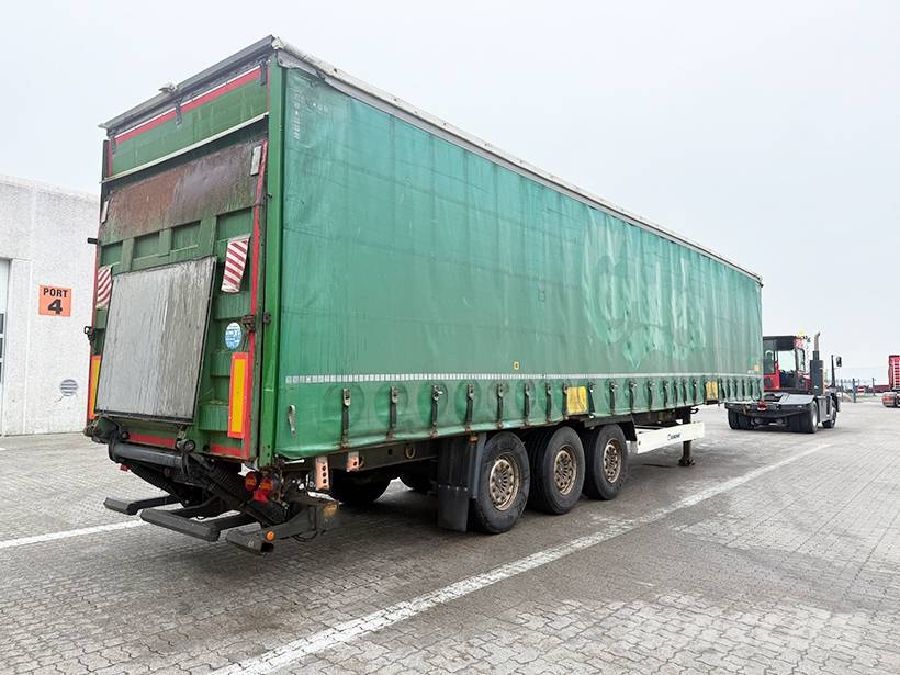 Krone 3 axle Curtainsider / Planenauflieger Semi-reboques com cortinas laterais