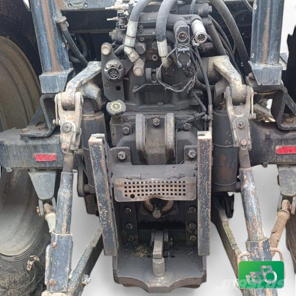 Case IH 115 Maxxum. Parts Tractors