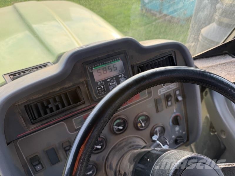 CLAAS Challenger 95E Kāpurķēžu ceļamkrāni
