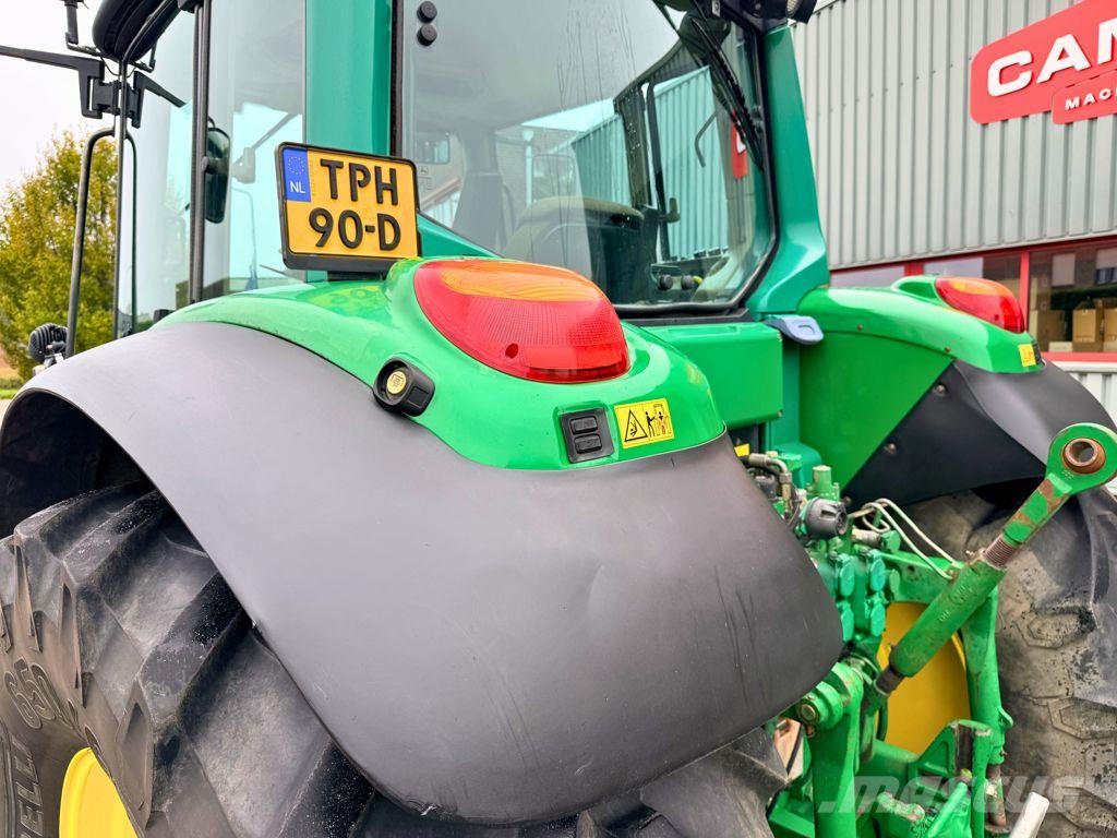 John Deere 6920 PowrQuad Tractoren