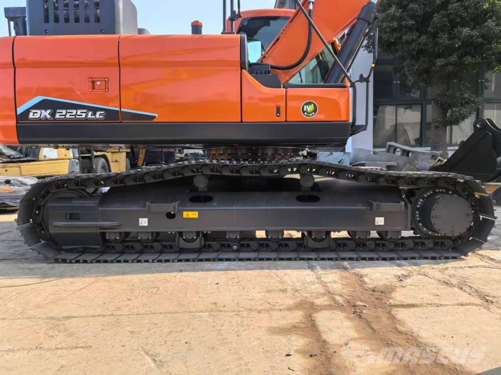 Develon DX 225 LC, 2025, China - Used mini excavators 7t - 12t