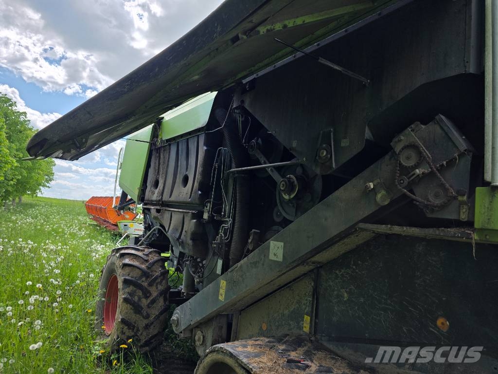 CLAAS Lexion 760 TT حصادات