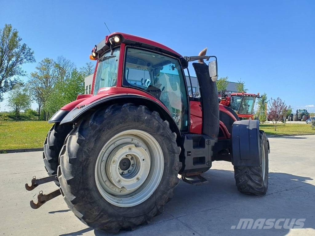 Valtra T 234 A Traktorer